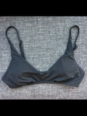 Andie Black Triangle Bikini Top